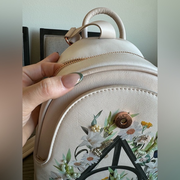 Harry Potter boxlunch deathly hollows mini backpack - Picture 3 of 4